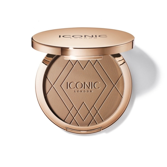 Iconic London Ultimate Bronzing Powder•Medium Bronze - Picture 1 of 2